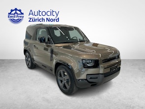 Vehicle image LAND ROVER Defender 90 3.0 D I6 250 X-Dynamic SE