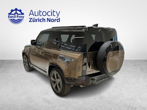 Vehicle image LAND ROVER Defender 90 3.0 D I6 250 X-Dynamic SE