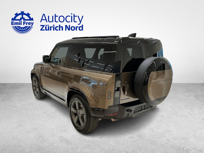 Vehicle image LAND ROVER DEFENDER