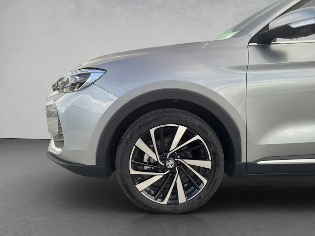 MG ZS 1.5 Hybrid+ Luxury