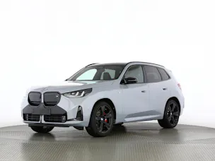 BMW X3 M50i