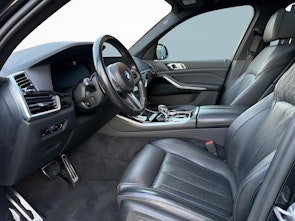 Vehicle image BMW X5 30d xDrive SAG