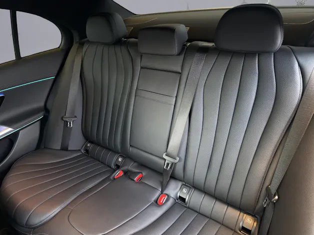 Mercedes-Benz E 220 d AMG Line 4matic