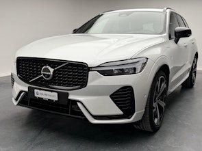 Vehicle image VOLVO XC60 2.0 T6 TE Plus Dark eAWD