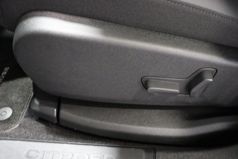 Vehicle image CITROEN C5 AIRCROSS