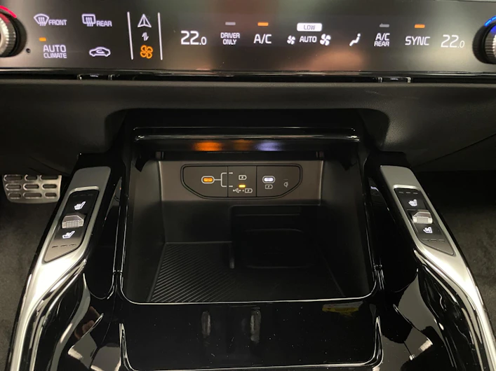 Fahrzeugbild KIA SORENTO