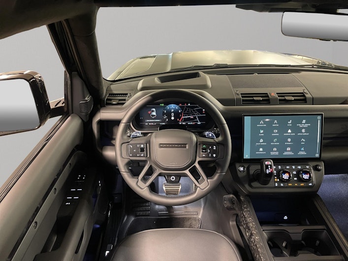 Vehicle image LAND ROVER DEFENDER