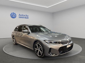 Vehicle image BMW 330i xDrive SAG Touring