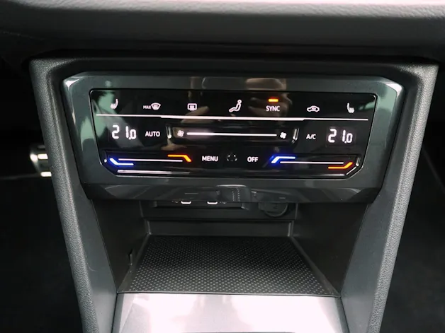 VW Tiguan 2.0 TDI DSG R-Line 4Motion