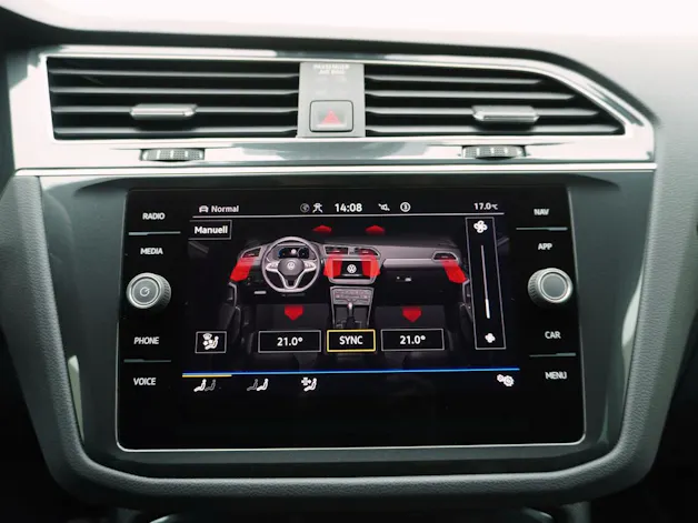VW Tiguan 2.0 TDI DSG R-Line 4Motion