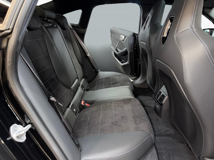 Vehicle image BMW 2 SERIES