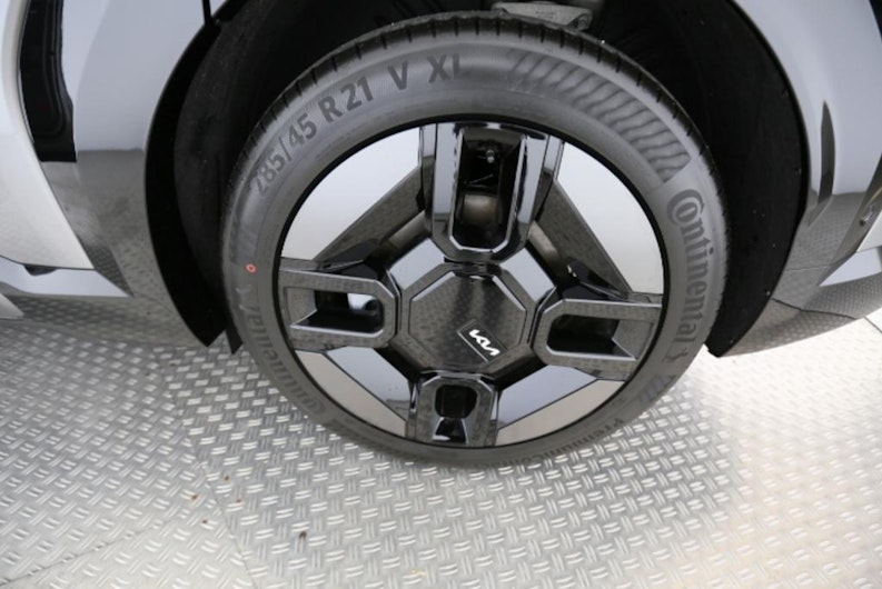 Vehicle image KIA EV9