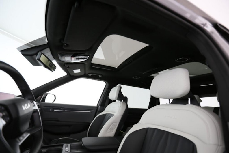 Vehicle image KIA EV9