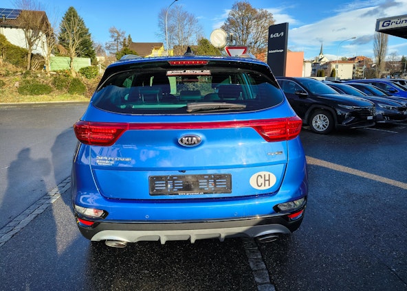 Vehicle image 4 Vehicle image 4