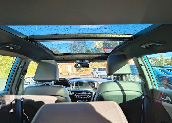 Vehicle image 8 Vehicle image 8