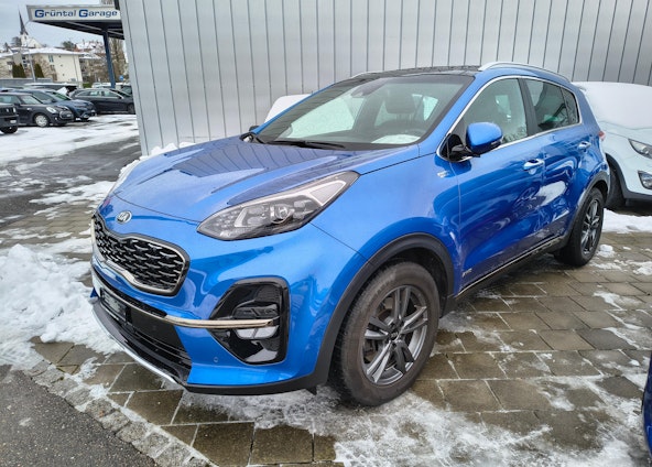 First vehicle image First vehicle image