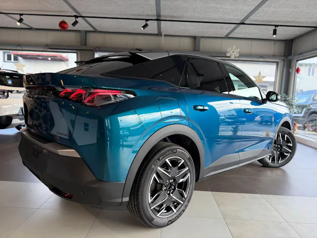Peugeot 3008 1.2 Hybrid GT