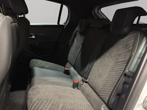 Fahrzeugbild PEUGEOT 208 e-GT