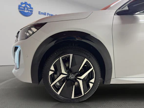 Fahrzeugbild PEUGEOT 208 e-GT
