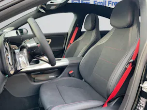 Mercedes-Benz CLA 350 4MATIC EQ Technology AMG Line