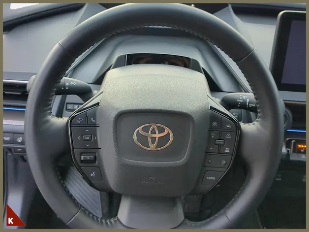 Toyota Prius 2.0 Plug-In-Hybrid Premium