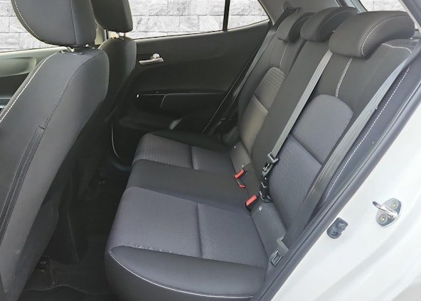 Vehicle image 7 Vehicle image 7