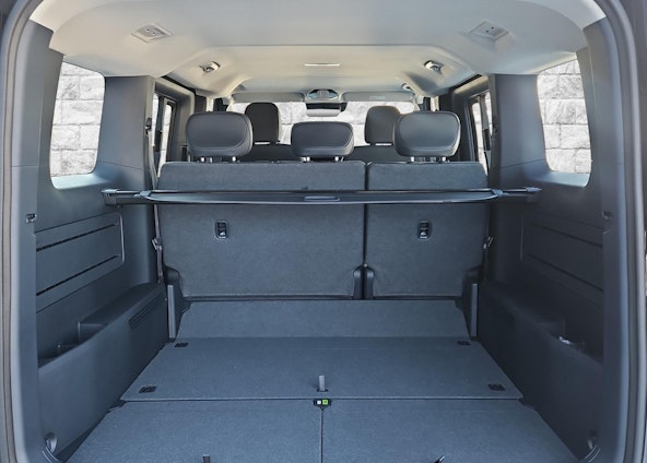 Vehicle image 8 Vehicle image 8