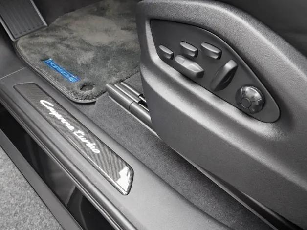 Porsche Cayenne Turbo E-Hybrid Coupé