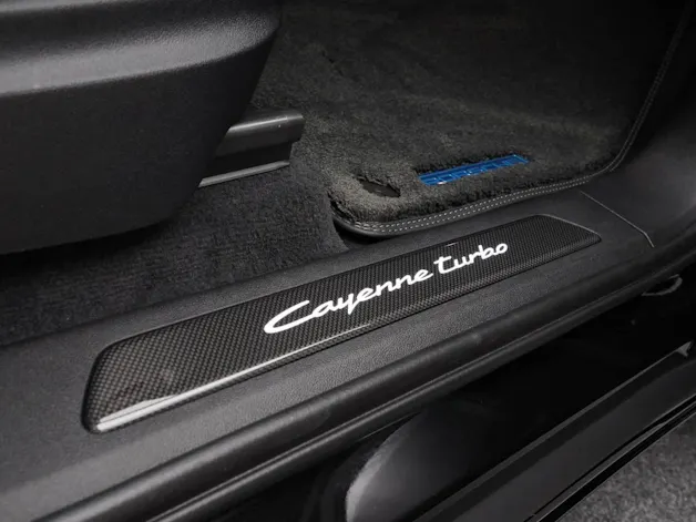 Porsche Cayenne Turbo E-Hybrid Coupé