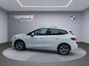 BMW 223d Active Tourer xDrive DKG