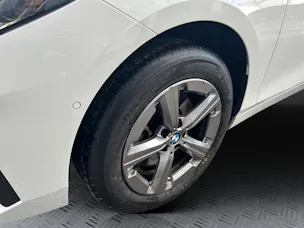 BMW 223d Active Tourer xDrive DKG