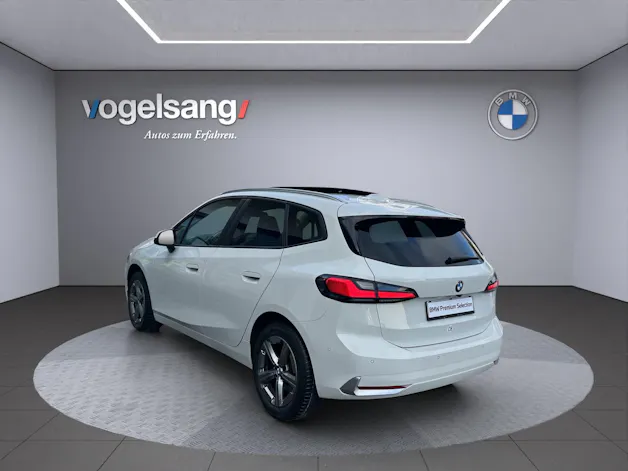BMW 223d Active Tourer xDrive DKG