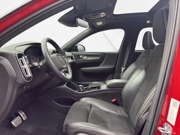 Volvo XC40 B4 Benzin Mild Hybrid R-Design Geartronic