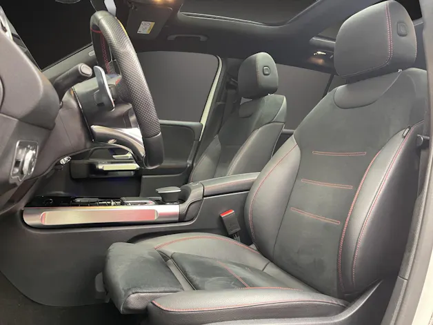 Mercedes-Benz GLB AMG 35 4M 8G-Tronic