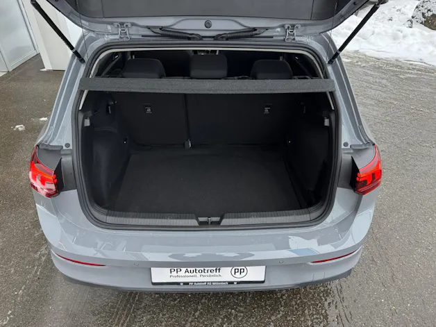 VW Golf 1.5 TSI Basis