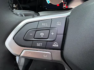 VW Golf 1.5 TSI Basis