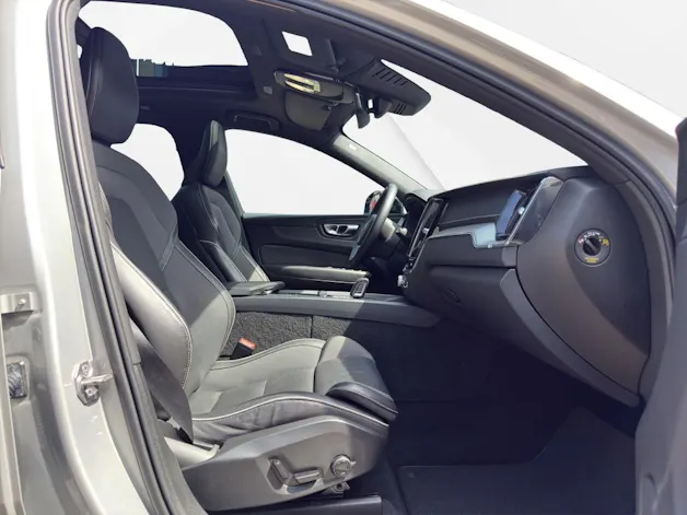 Volvo XC60 T6 eAWD R-Design Geartronic