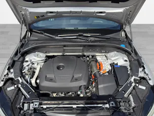 Volvo XC60 T6 eAWD R-Design Geartronic