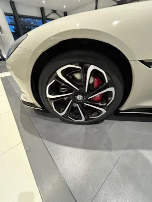 MG Cyberster 77kWh 4WD