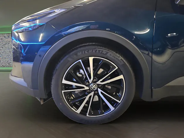 Toyota C-HR 2.0 PHEV Style