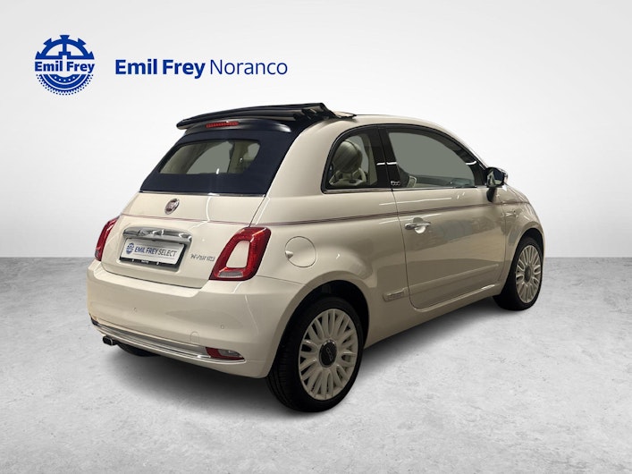 Vehicle image FIAT 500