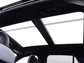 Vehicle image MERCEDES-BENZ GLC 220 d AMG Line 4matic