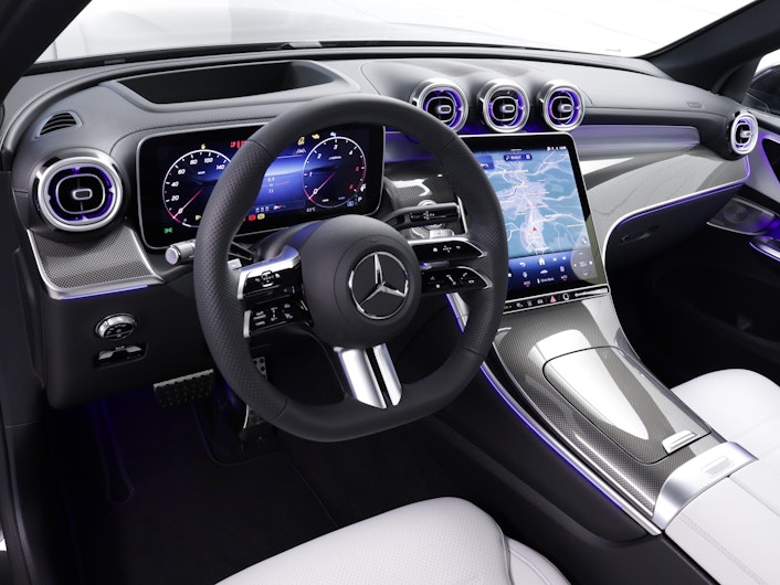 Vehicle image MERCEDES-BENZ GLC 220