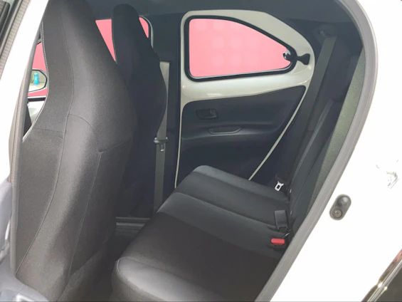 immagine del veicolo 6 immagine del veicolo 6