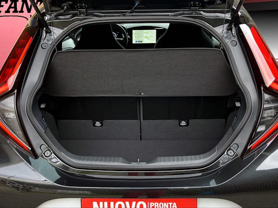 immagine del veicolo 10 immagine del veicolo 10