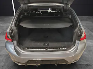 BMW 320d xDrive SAG Touring Attraktiven Leasingzinssatz ab 1,9 % bei Abschluss einer BMW Fahrzeugversicherung
