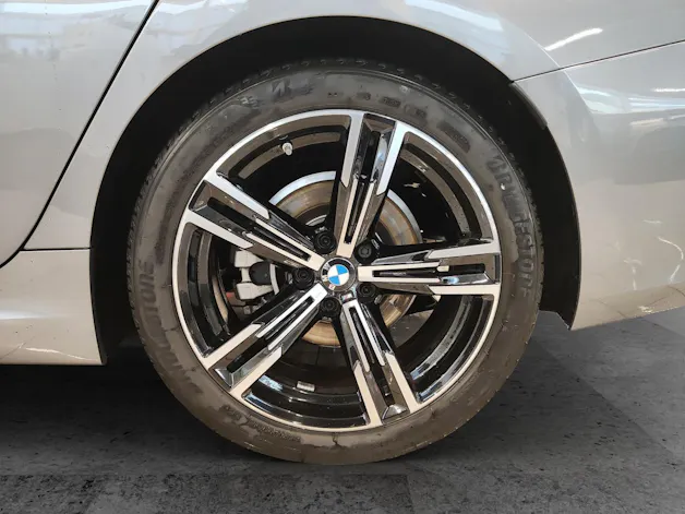 BMW 320d xDrive SAG Touring Attraktiven Leasingzinssatz ab 1,9 % bei Abschluss einer BMW Fahrzeugversicherung