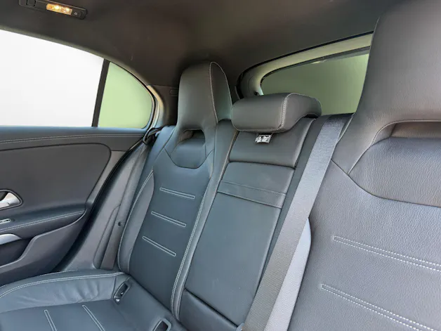 Mercedes-Benz A 250 e AMG Line