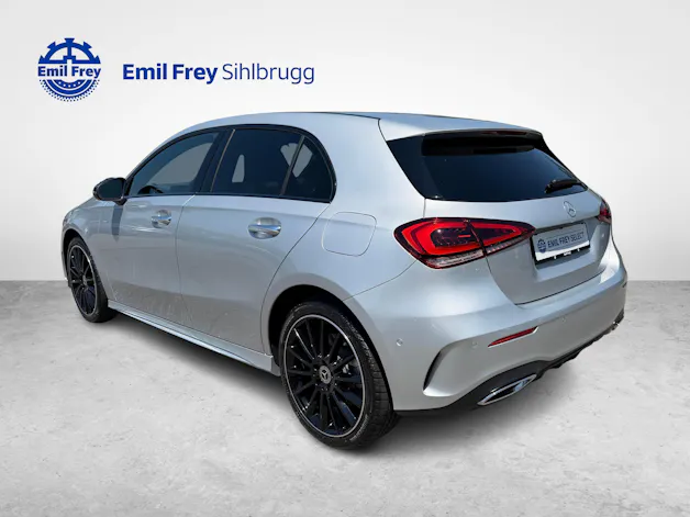 Mercedes-Benz A 250 e AMG Line