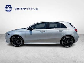 https://vehicle.imgix.net/4144968/b7acd1e0-21bc-4301-9daf-2fbed791a602.jpg